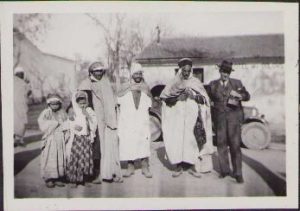 Constantin Motăș, fondatorul industriei de gaz metan din România în excursie în Algeria, 1934