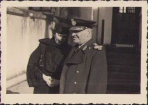General Dumitru I. Motăș cu soția, Elena