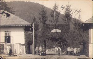 Pădurari în uniformă, România interbelică