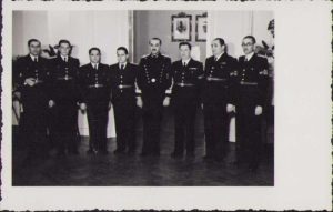 Oficiali în uniforma Frontului Renașterii Naționale, 1940, Turda