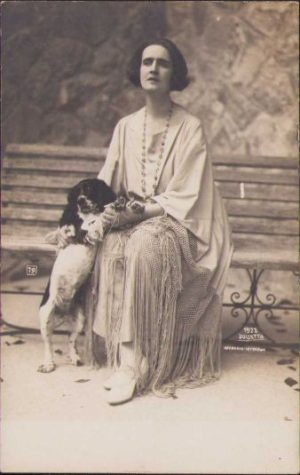 Principesa Elisabeta a României, 1922, studio Julietta