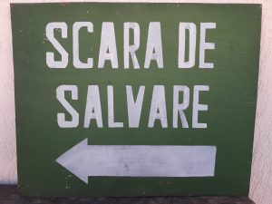 Tablă vopsită industrială - Scara de salvare - România comunistă