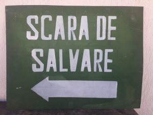 Tablă vopsită industrială - Scara de salvare - România comunistă