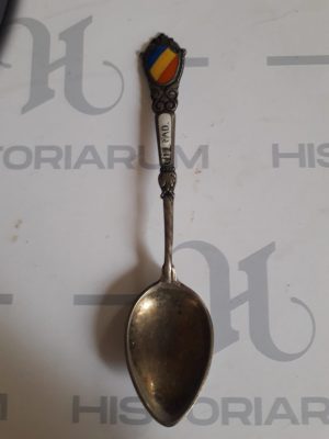 Linguriță interbelică cu inscripția "Arad" și tricolor românesc