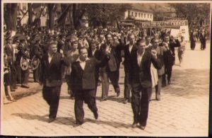 Manifestație comunistă, Reșița, perioada stalinistă, ante 1953