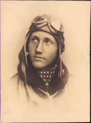 Portret de bărbat, România interbelică