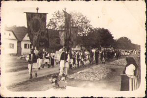 Procesiune religioasă, România interbelică