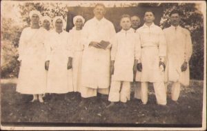 Membri ai unei congregații religioase, România interbelică