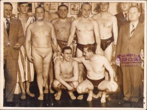 Înotători, Nemzeti Sport Kiadohivatala, perioada interbelică