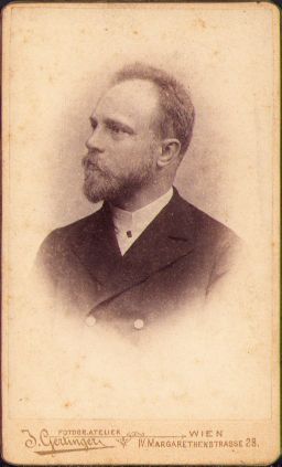 Inginerul sas Friedrich Schunn, originar din Orăștie, fotografie studio Gertinger, Viena