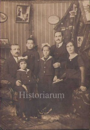 Fotografie studio anonim