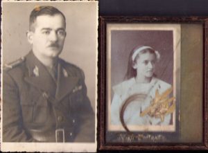 Maiorul Ion Ciocârlan din Batalionul de moți "Avram Iancu", 5 Vânători de Munte din Abrud, căzut pe front și fotografia soției lui, cu șuviță de păr legată cu fir de aur, pe care o purta la piept când a fost ucis. Fotografia eroului este realizată la studioul Petru Lugojan din Deva.