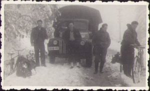 Camion cu număr de înmatriculare din Orașul Stalin (Brașov)