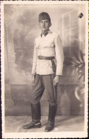 Soldat maghiar de origine română, 1943, Miskolc