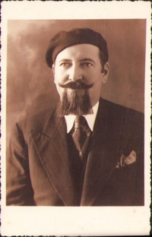 Pictorul Timotei Goția, studio Dobrescu, Medgidia