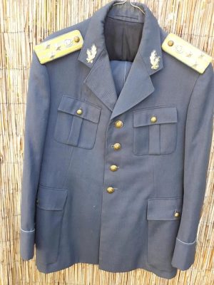 Uniformă de ofițer român de aviație, veston și pantaloni, R.S.R. - România comunistă
