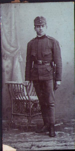 Militar austro-ungar cu baionetă
