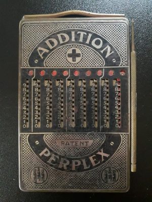 Calculator mecanic de mână "Perplex", anii 1920, fabricant Addiator Rechenmaschinenfabrik, C. Kubler, Berlin