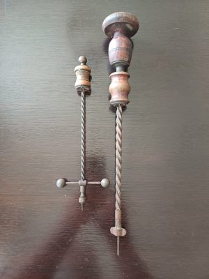 Sfredele vechi de mână, lot de 2 bucăți
