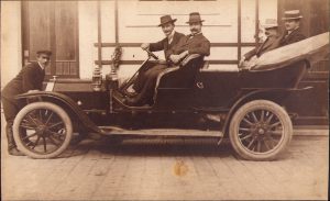 Automobil, fotografie de epocă de dimensiuni mari