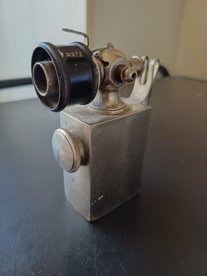 Mică lampă cu benzină de fabricație franceză, interbelică, ancien chalumeau