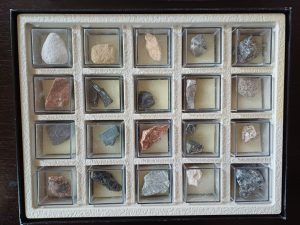 Colecție de pietre și minerale Schätze der erde