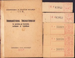 Îndrumătorul încasatorului în serviciu de tramvaie, autobuse și troleibuse, 1957 + 5 bilete de călătorie ITB