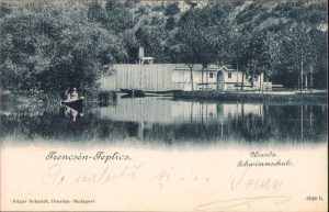 Trencsén Teplicz Uszoda Schwimmshule postcard