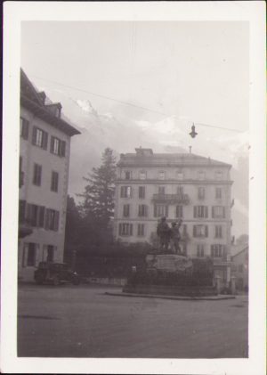 Chamonix Monument De Saussure et Le Mont Blanc 1930's photo