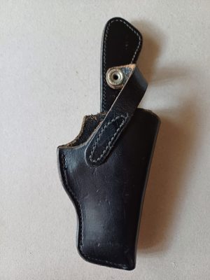 Toc din piele neagră Bucheimer Federal Man B330 pentru revolver
