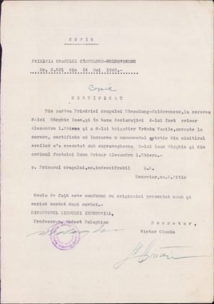 Copie autentificată, 1948, certificat cum că monumentul sovietic din cimitirul orașului Câmpulung Moldovenesc a fost realizat de Ioan Sârghie, semnează directorul liceului, Modest Palaghian