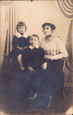 Fotografie trimisă de către familie unui prizonier de război austro-ungar în lagărul de la Berezovska Zabaikalskaia, Siberia de Est, Rusia, 1917