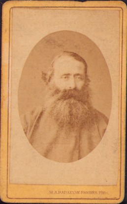 Portret de bărbat cu barbă, studio Papazyan Freres, Constantinople