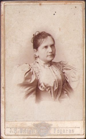 Portret de femeie, studio Briegel, Făgăraș