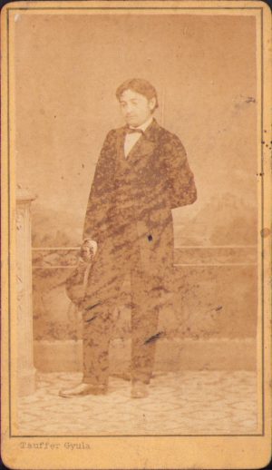 Portret de bărbat, studio Tauffer Gyula, Cluj