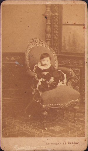 Copil, studio Ciehulski és Wargha, Târgu Mureș