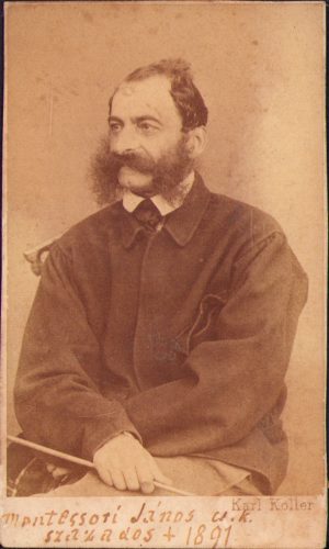 Căpitan Montessori János, studio Karl Koller, Bistrița