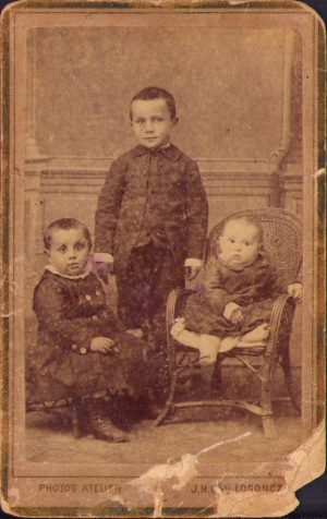 Children, studio Geil József, Losoncz, Lučenec