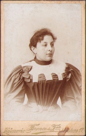 Portret de femeie, studio Ferencz és Társa, Cluj