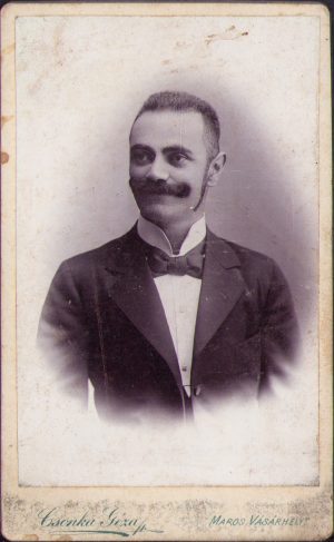 Portret de bărbat, studio Csonka Géza, Târgu Mureș