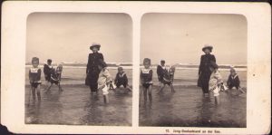 Jung Deutschland an der See, stereoscopic photo