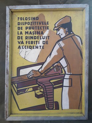 Tablă vopsită protecția muncii, România comunistă