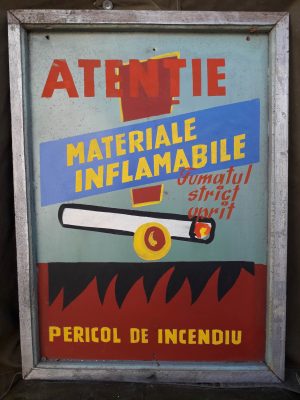 Tablă vopsită protecția muncii, România comunistă
