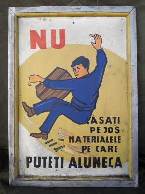 Tablă vopsită protecția muncii, România comunistă