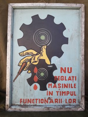 Tablă vopsită protecția muncii, România comunistă