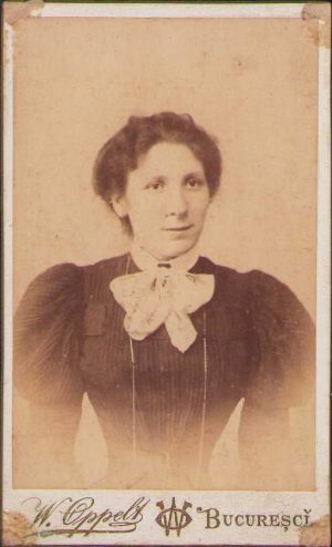 Portret de femeie, studio Oppelt, Bucuresci