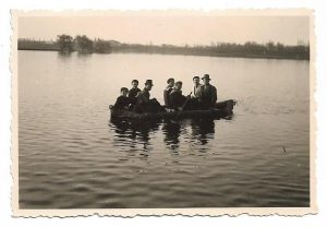 Barca de asalt MAN model Lt-col Stan Vasile, brevet regal român nr 29534/1939, fabricată la Aquila Româno-Americană din București, la teste pe Lacul Tei, București