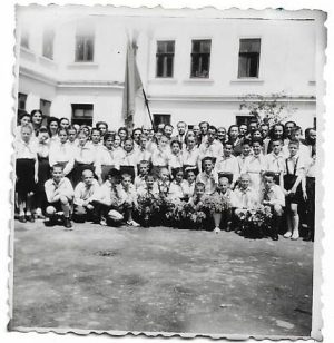 Primii pionieri ai organizației din Câmpulung Moldovenesc, 22 mai 1949