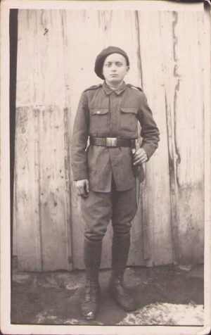 Vânător de munte român cu baionetă ZB