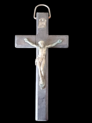 Crucifix de perete